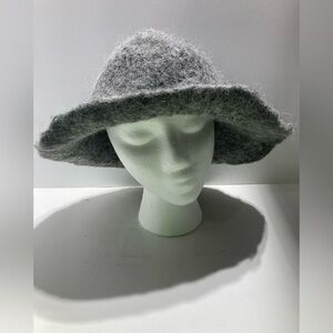 Elegant Gray Wool Hat